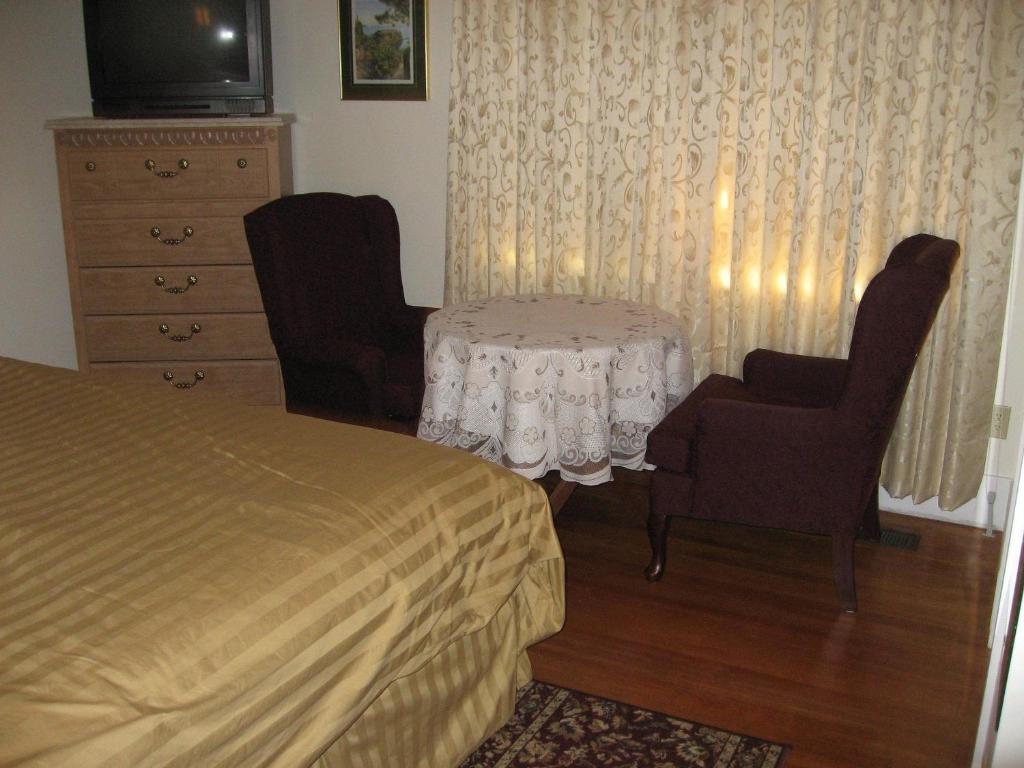 Oliver House Bed & Breakfast Стая снимка